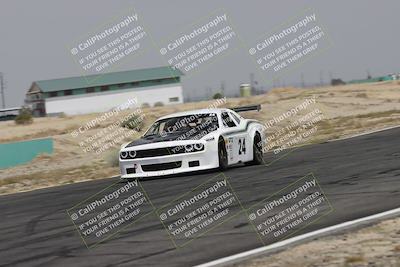 media/Jun-01-2025-CalClub SCCA (Sun) [[eae223c5dd]]/Group 6/Race (Front Straight)/